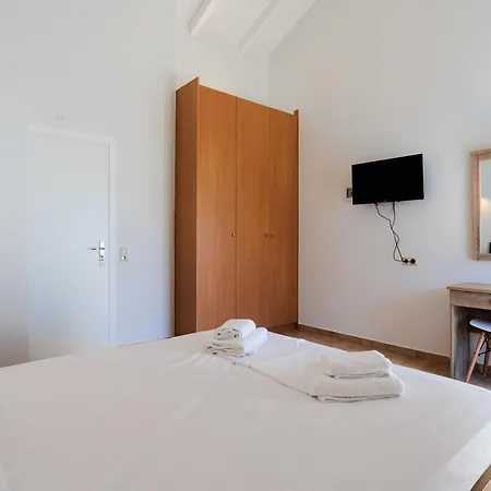 Maison Peroulia Nea Koroni