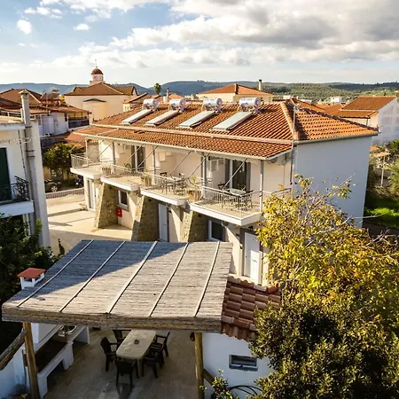 Apartment Maison Peroulia