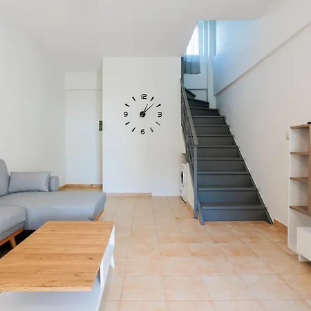 Maison Peroulia דירה *