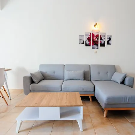 Maison Peroulia *