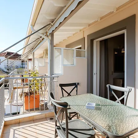 Maison Peroulia דירה *